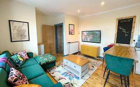 Lively & Energetic 2Br On The Royal Mile