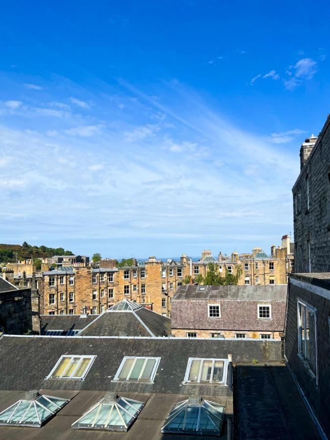 Appartement Lively & Energetic 2Br On The Royal Mile à Édimbourg Extérieur photo